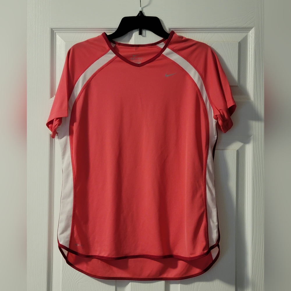 NWOT Women's Nike DryFit